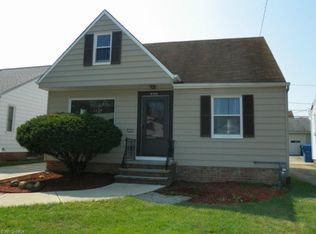 8105 Kenton Ave, Parma, OH