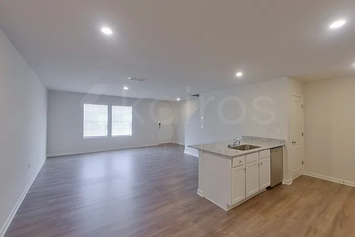 307 Ironwood Ct — Photo 7