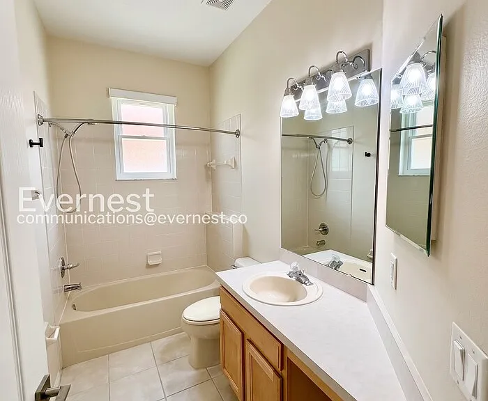 13829 Sunshowers Cir — Photo 9