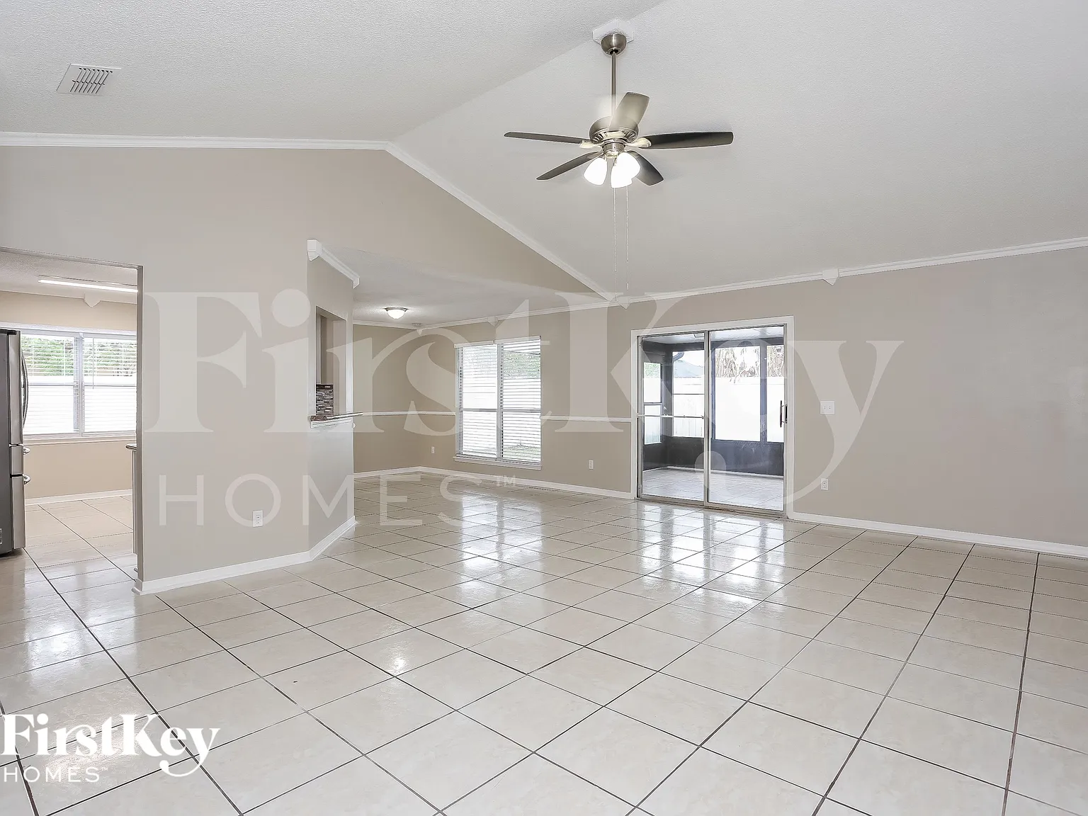 4 bed, 2.0 bath, 1688 sqft, $2,125 — Photo 4