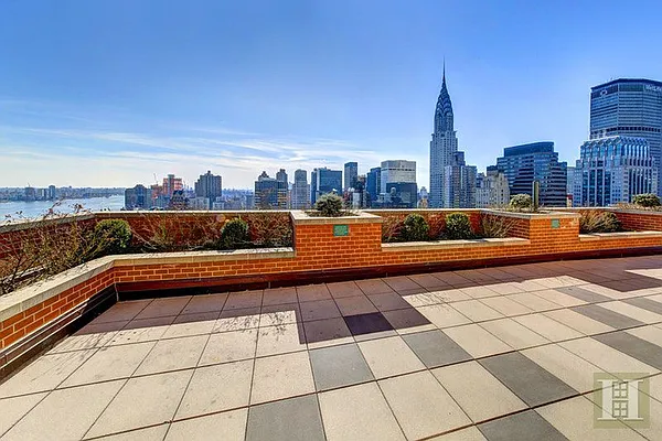 Rented by Halstead Real Estate | media 22