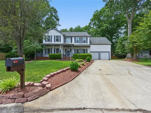 3234 Bentham Ln, Chesapeake, VA 23321