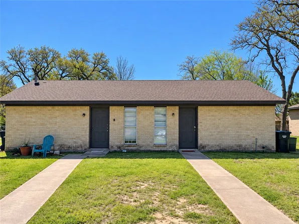 1300 Airline Dr, College Station, TX 77845