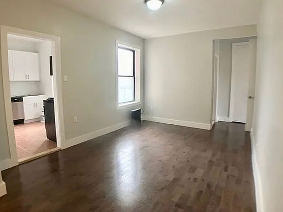 3rd image of 539 W 156th St APT 6