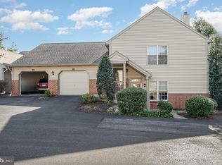 50 Sterling Ct, Hershey, PA 17033