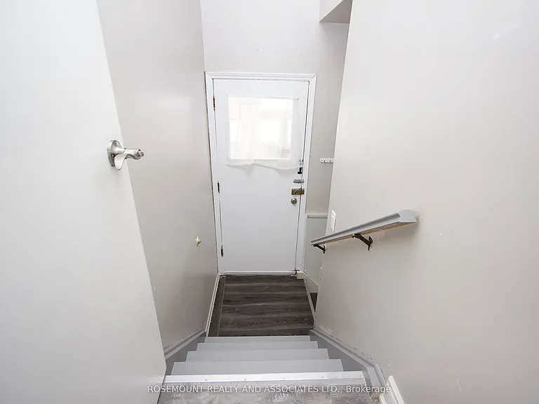 50 Seneca Ave #BASEMENT — Photo 3