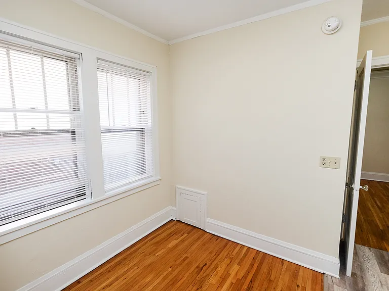Colfax Villas — Photo 13