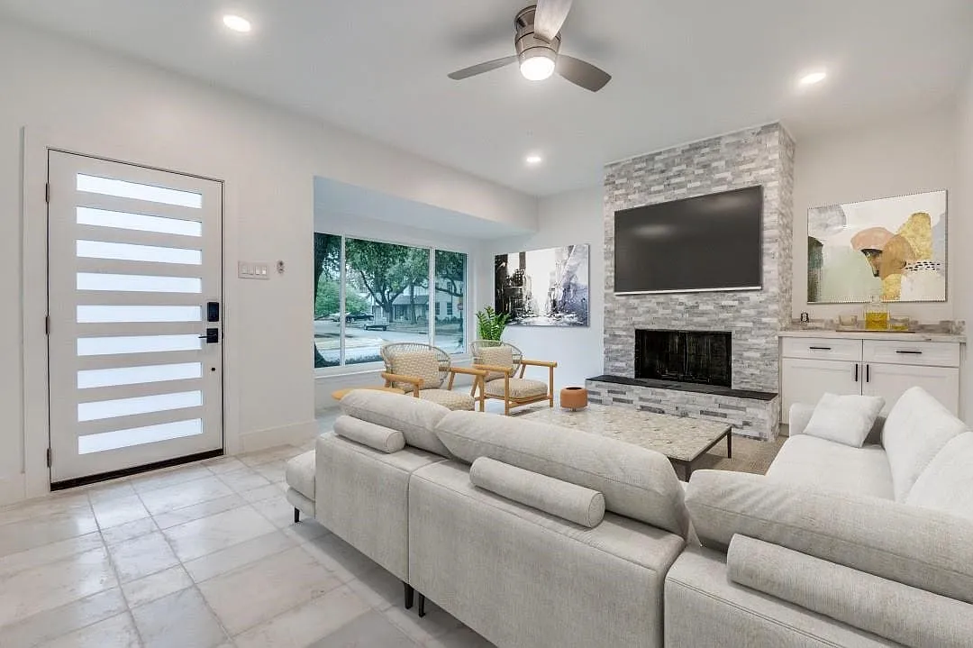 3 bed, 3.5 bath, 2036 sqft, $4,800 — Photo 2