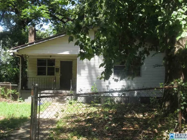 524 Osceola Cir, Fairfield, AL 35064