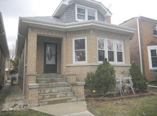 3037 N New England Ave, Chicago, IL