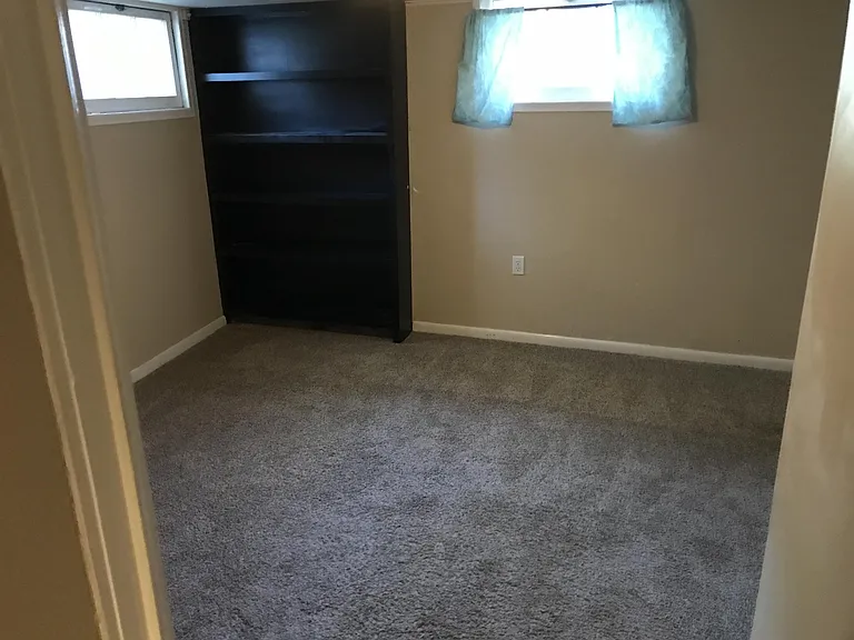 772 S McClelland St — Photo 30