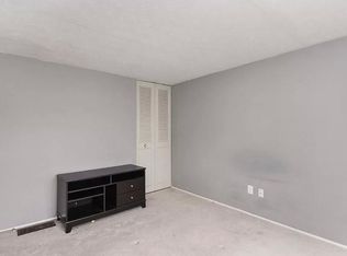 411 Spaulding Dr, Kent, OH 44240