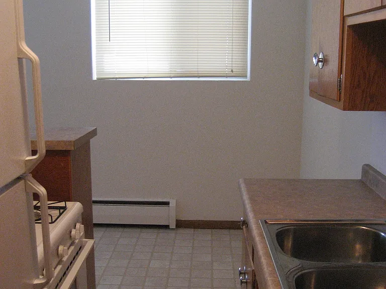 6429 Pleasant, LLC — Photo 2
