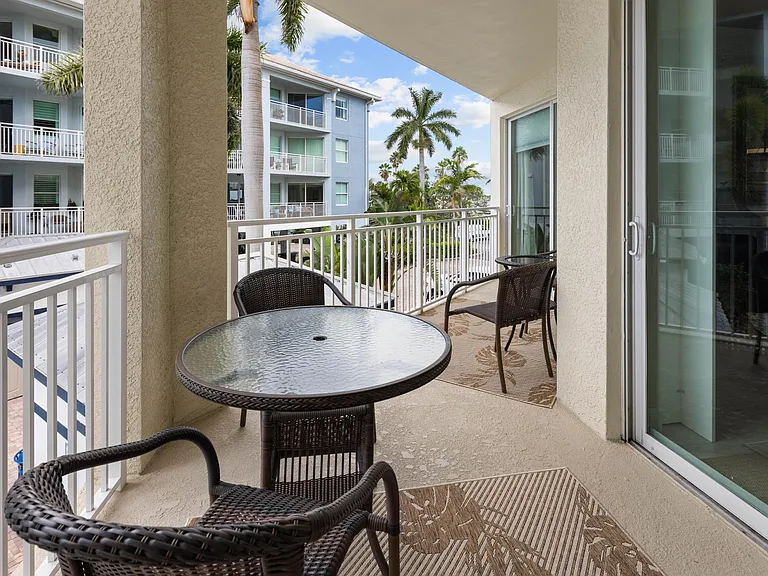 275 NW Flagler Ave #205 — Photo 25