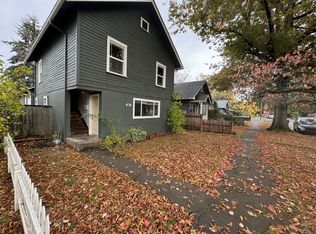 636 F St UNIT A, Springfield, OR 97477