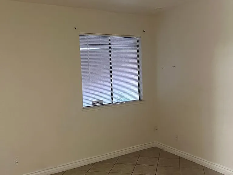 2568 Paradise Village Way — Photo 15
