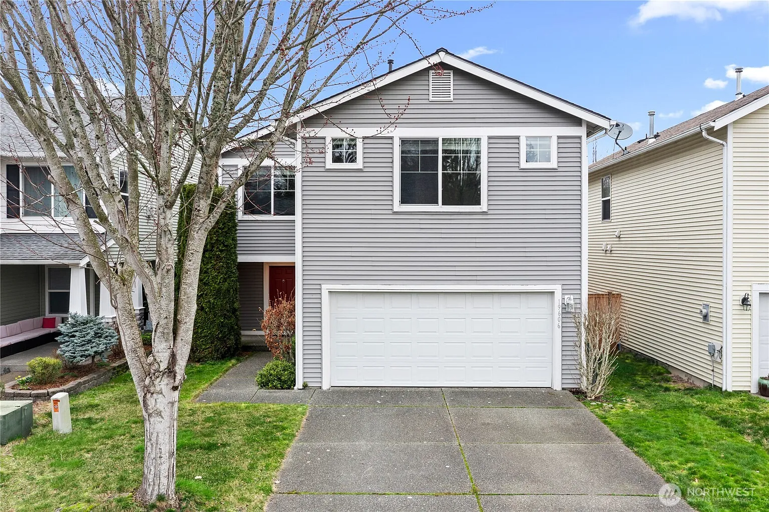 19606 100th Street E photo 1