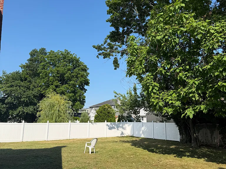 2306 Lincoln St — Photo 24