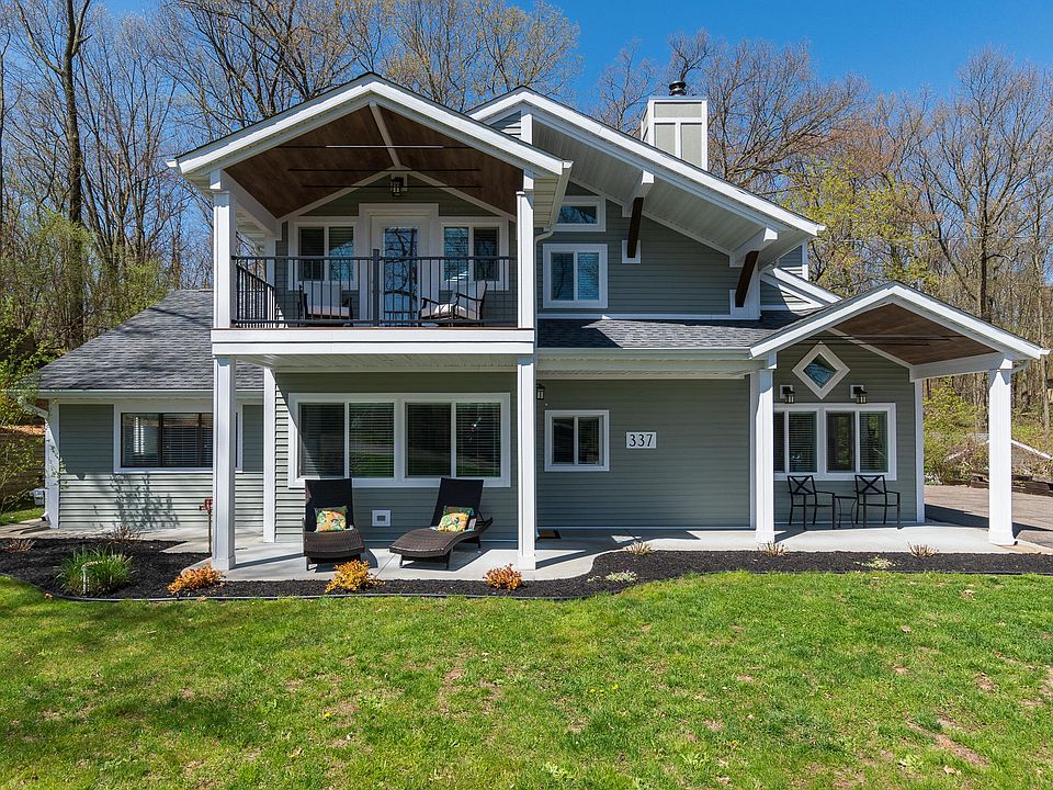 1st image of 337 S Gull Lake Dr