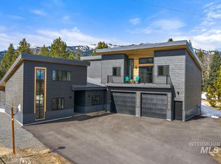 12910 Norwood Rd, Donnelly, ID 83615