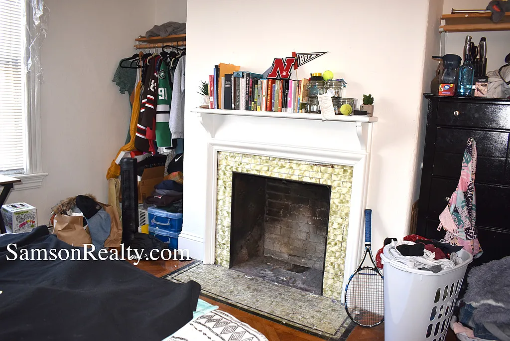 9 bed, $8,775 — Photo 4