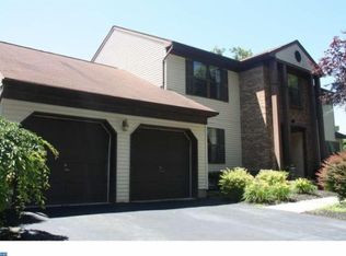 55 Martin Ln, Hamilton, NJ 08619