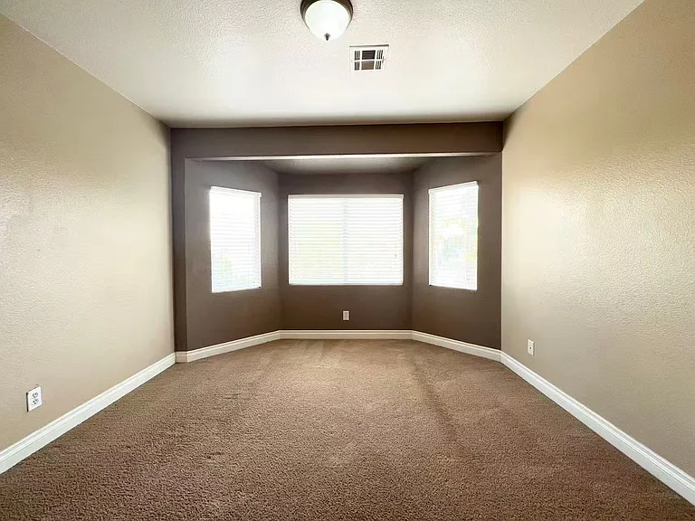 8248 Aqua Spray Ave — Photo 33