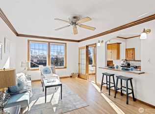 400 Boylston Ave E APT 402, Seattle, WA