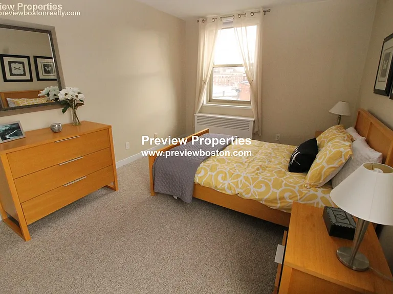 Camelot Ct — Photo 19