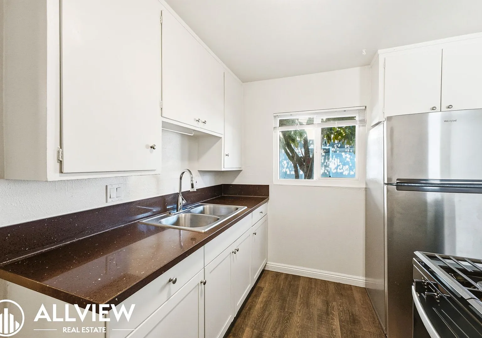 3410 West Olinda Lane — Photo 3