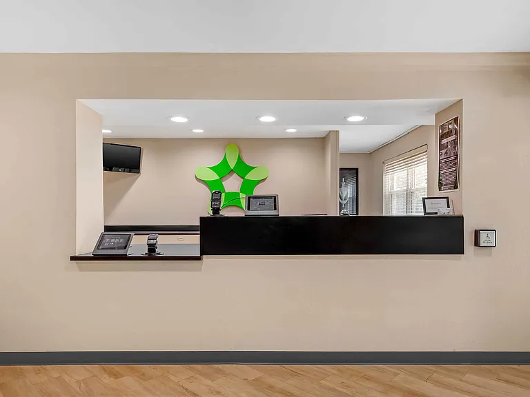 Lobby and Guest Check-in