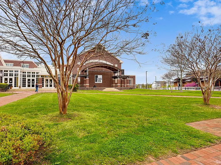 13404 Fountain Club Dr — Photo 41