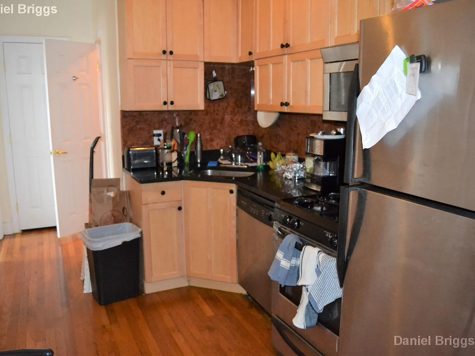 4 bed, 2.0 bath, $7,000 — Photo 3