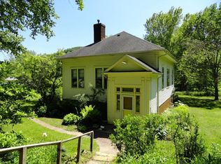 9009 W Big Coulee Rd, Arkansaw, WI 54721