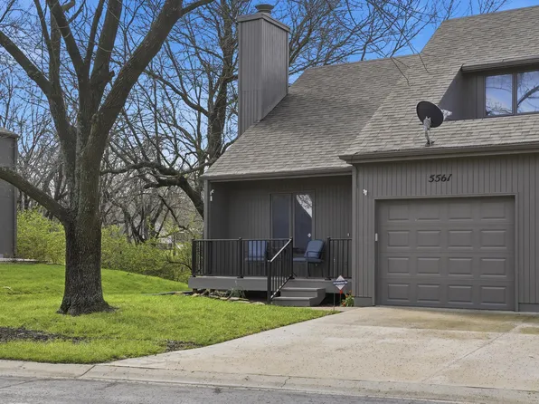 5561 SW Stonegate Ct, Topeka, KS 66606