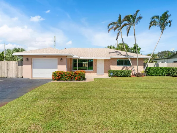 1921 Gregory Road, Lake Clarke Shores, FL 33406