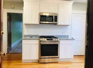 716 River Ave, Providence, RI 02908