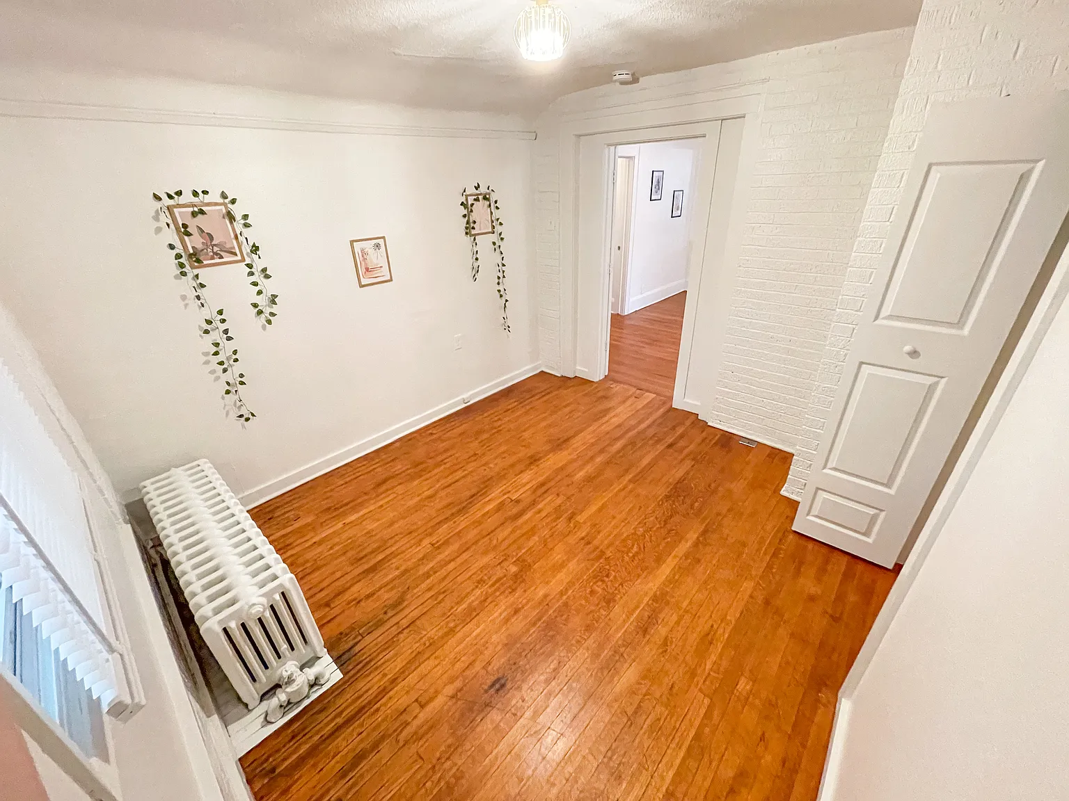 3 bed, 1252 sqft, $1,475 — Photo 4