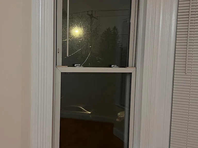 80 Edwin St — Photo 16