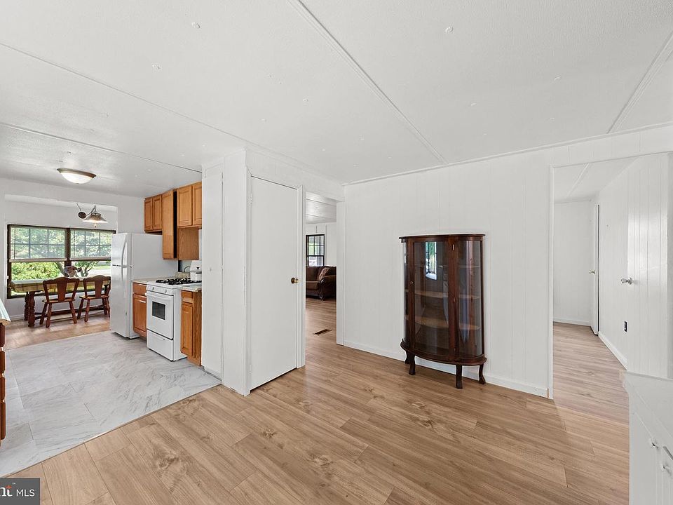 25th image of 33360 S Beach Dr