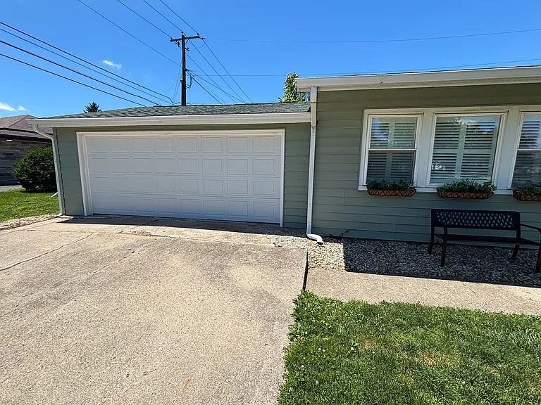 601 N Bradner Ave — Photo 17