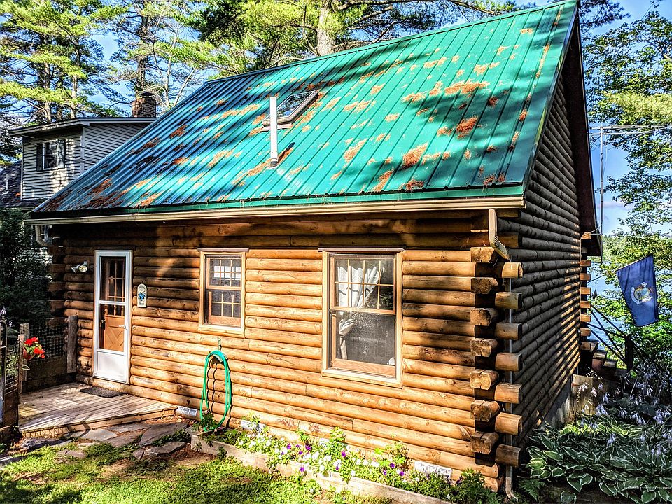 2nd image of 41 McVicker Ln