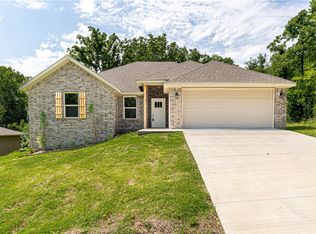 23 Hillswick Ln, Bella Vista, AR 72715