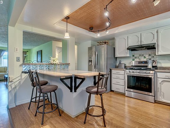 2nd image of 7108 NE Meadows Dr