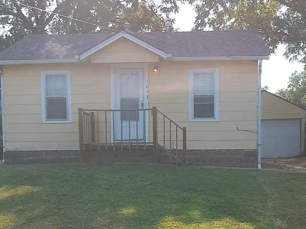 1023 N Saint Paul St, Wichita, KS 67203