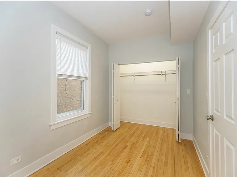 5422 W Wrightwood Ave #1 — Photo 8
