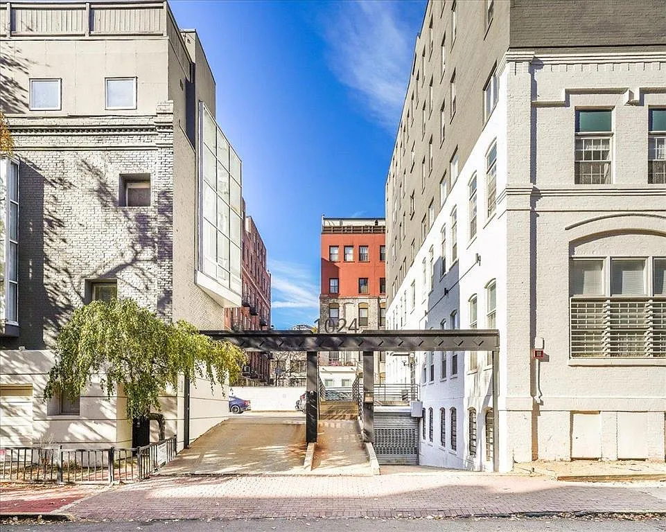 1 bed, $2,950 — Photo 3