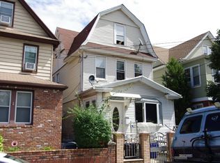 9417 112th St, South Richmond Hill, NY 11419