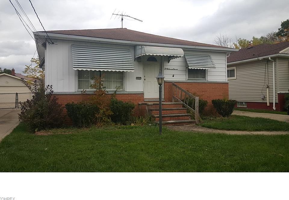 1st image of 4711 Lawrence Ave