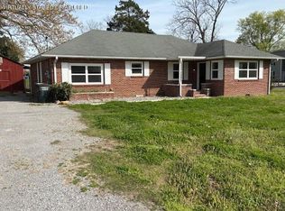 202 Magnolia Ave, Jasper, TN 37347